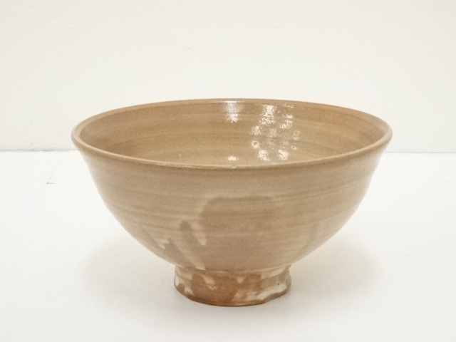 Ｔ９１１　茶碗　『萩焼』『松籟庵　渡辺城山 造』　共箱　抹茶碗　茶道具 道具 ] - 道具 萩焼 渡辺城山造 茶碗（共箱） | ネットショップ圭